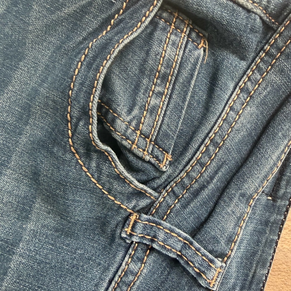 Democracy Denim Flare Jeans in Medium Blue Wash - Picture 7 of 15